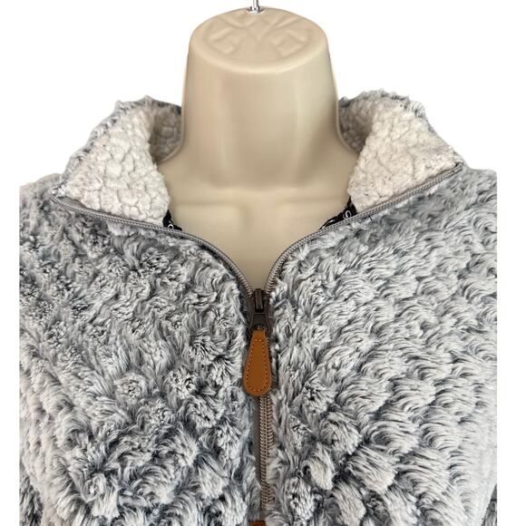 Simply Southern Fuzzy Quarter Zip Sherpa Pullover Gray Size M - Picture 8 of 8